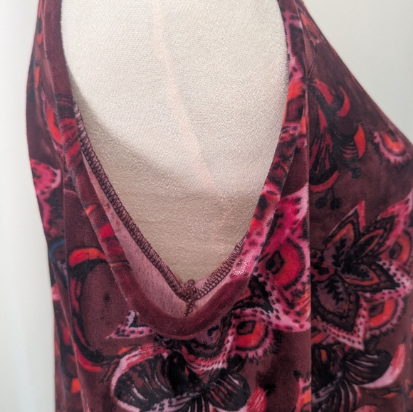 Vintage America Burgundy Velvet Floral Swing Top, Size M - Picture 4 of 4